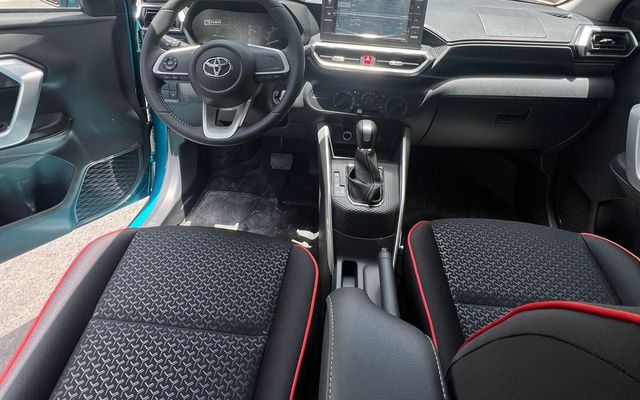 TOYOTA RAIZE - image 3