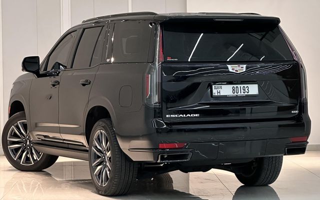 CADILLAC ESCALADE PLATINUM - image 2