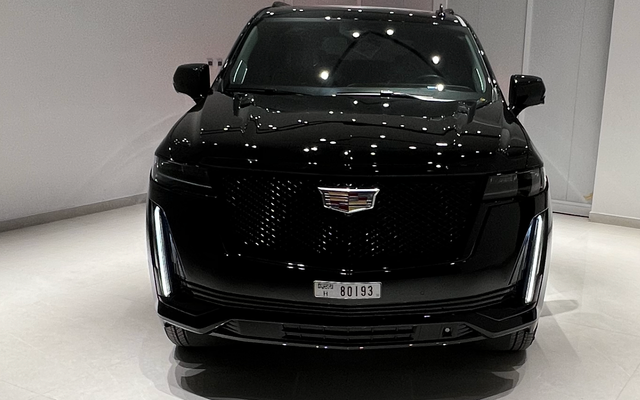 CADILLAC ESCALADE PLATINUM - image 1