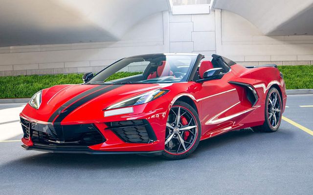 CHEVROLET CORVETTE C8 Conv - image 1