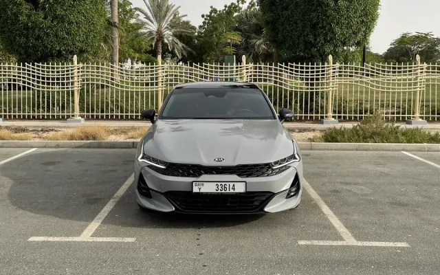 Kia K5 - image 3
