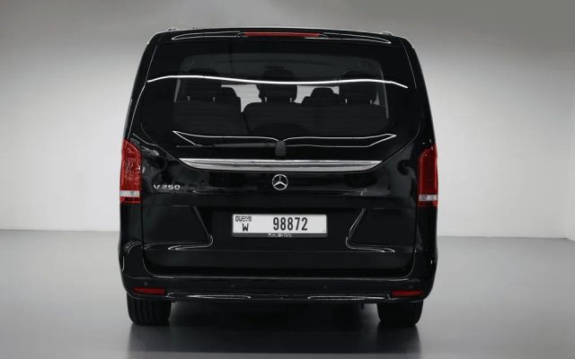 Mercedes V250 - image 4