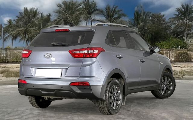 HYUNDAI CRETA - image 2