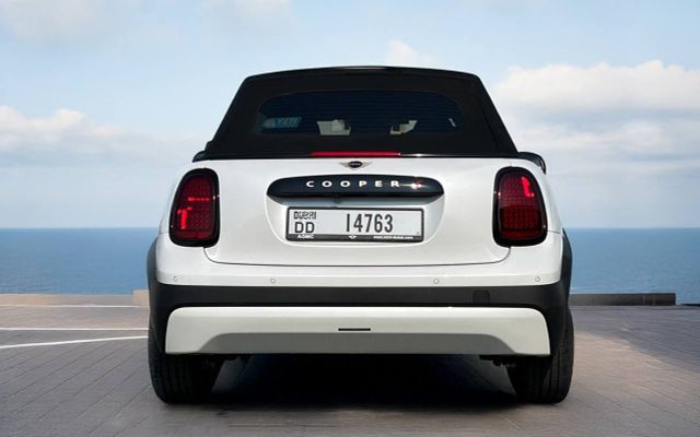 MINI COOPER - image 4