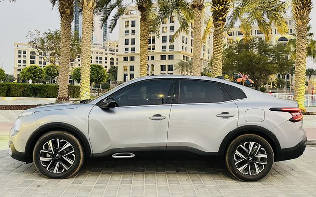 Citroen C4X - image 2
