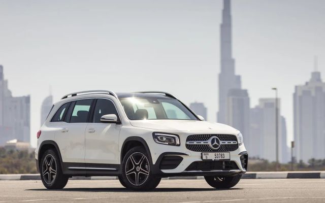 Mercedes GLB250 - image 3