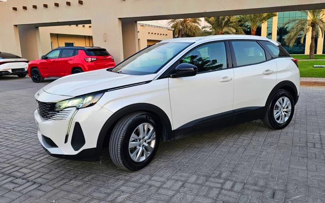 PEUGEOT 3008 - image 4