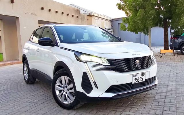 PEUGEOT 3008 - image 2