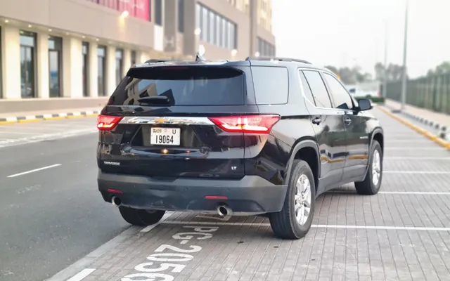 CHEVROLET TRAVERSE - image 3