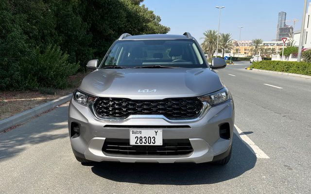 KIA Sonet - image 2