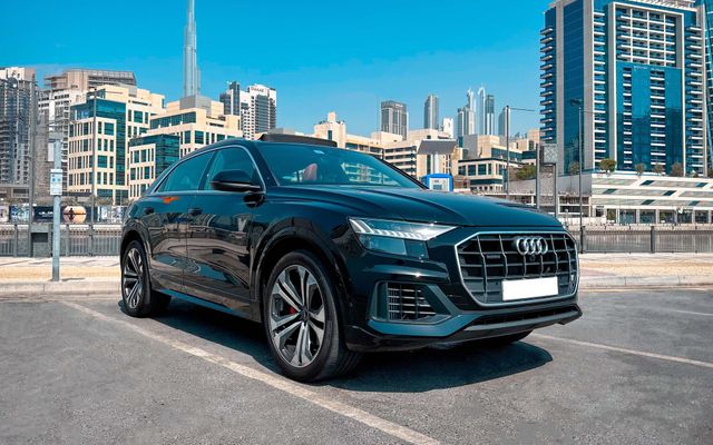 Audi Q8 - image 1