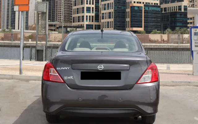 NISSAN Sunny - image 4