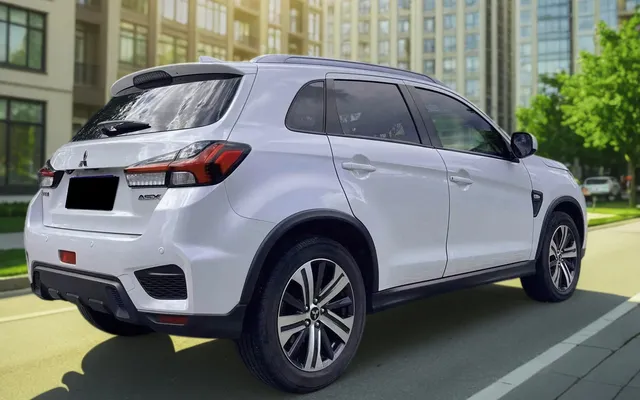 MITSUBISHI ASX - image 3