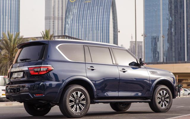 Nissan Patrol - image 4