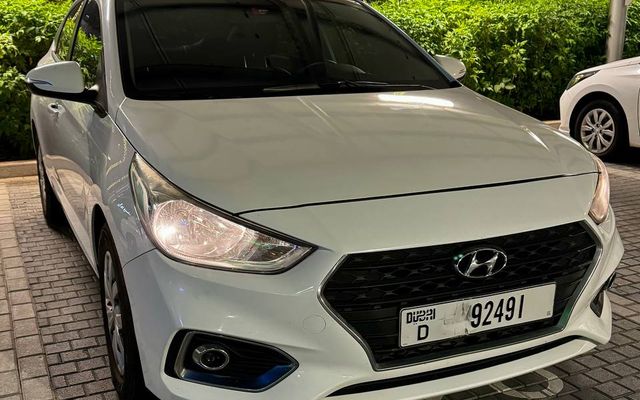 Hyundai Accent – Picture 2