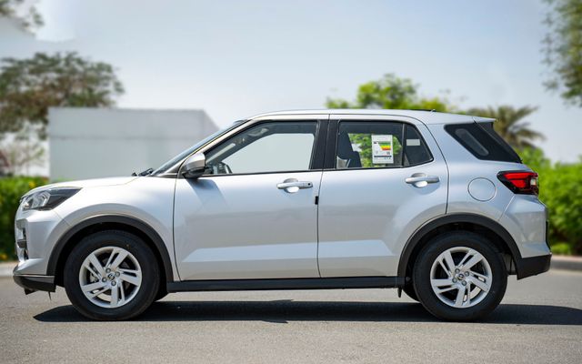 TOYOTA RAIZE - image 2