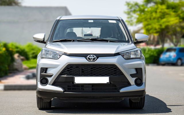 TOYOTA RAIZE - image 3