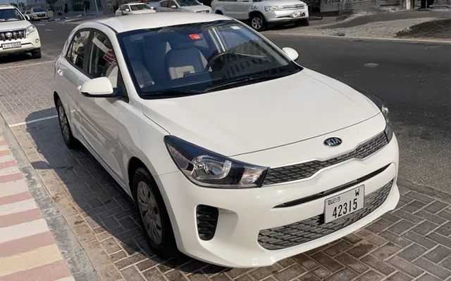 Kia Rio - image 2