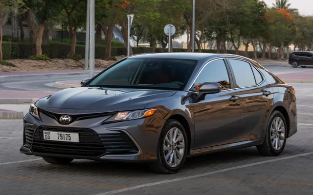 Toyota Camry - image 1
