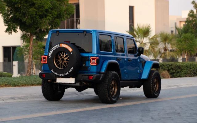 JEEP WRANGLER - image 4