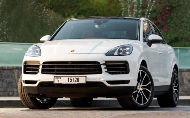 Porsche Cayenne - image 2