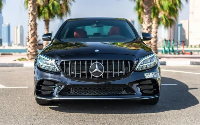MERCEDES C300-4DOOR - image 3