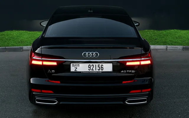 AUDI A6 - image 4