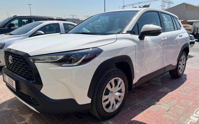 TOYOTA COROLLA CROSS - image 1