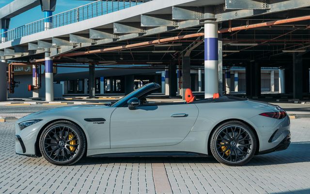Mercedes SL63 AMG - image 2