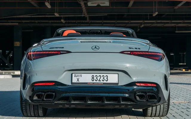 Mercedes SL63 AMG - image 4