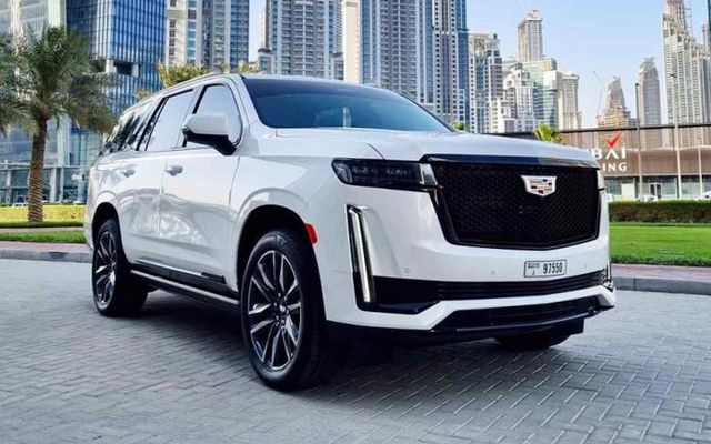 CADILLAC ESCALADE 2023 - image 1