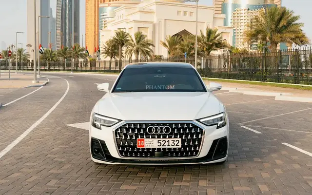 AUDI A8 - image 3