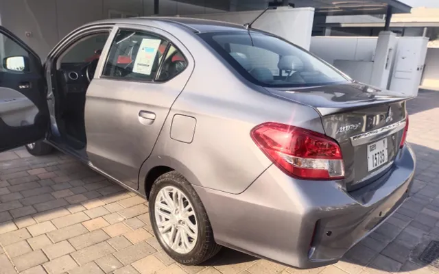 Mitsubishi Attrage 2023 - image 3
