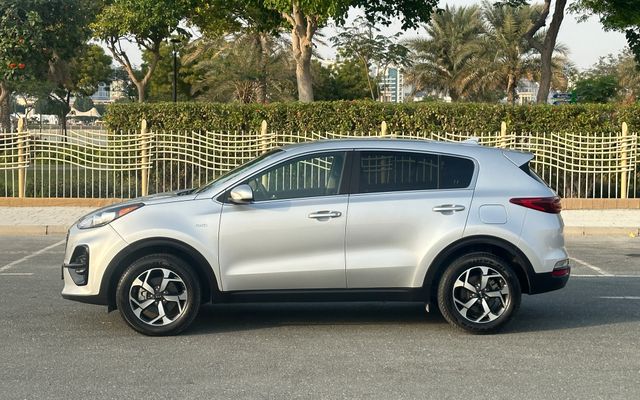 Kia Sportage - image 2