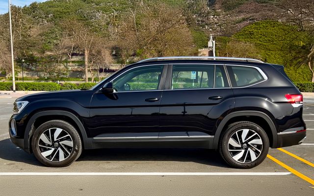 Volkswagen Teramont Comfort Line - image 2