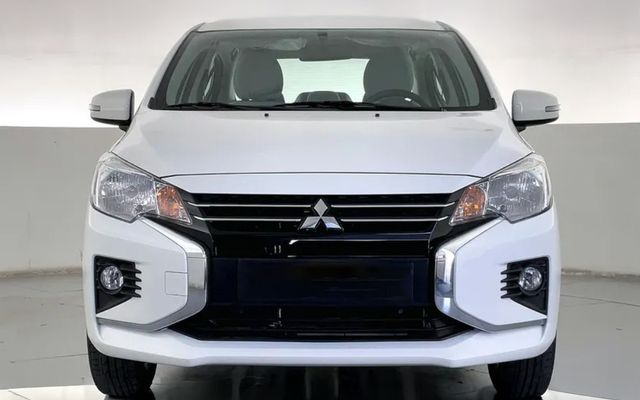 MITSUBISHI ATTRAGE - image 2