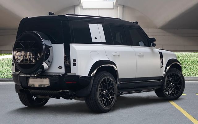 Land Rover Defender Urban - image 4