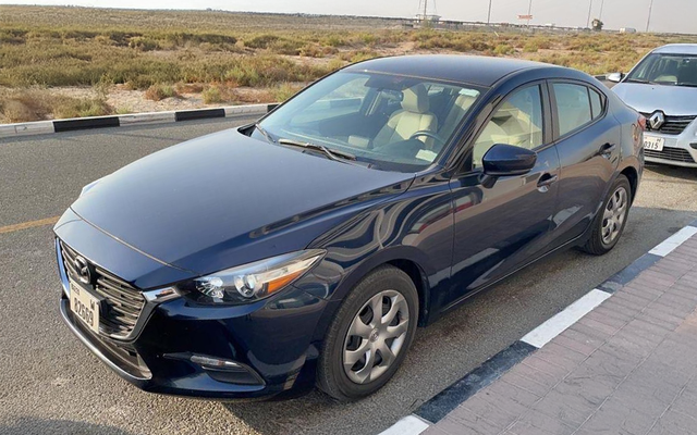Mazda 3 - image 1