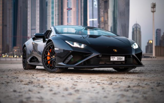 Lamborgini Huracan EVO Spyder - image 4