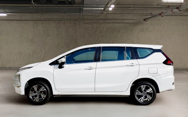 Mitsubishi Xpander 1.5L Mid Line 7 STR - image 2