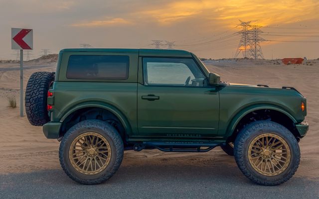 FORD BRONCO 2024 - image 2