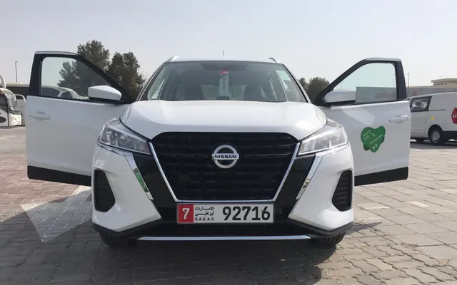NISSAN KICKS - image 2