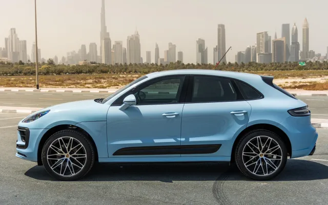 Porsche Macan - image 2