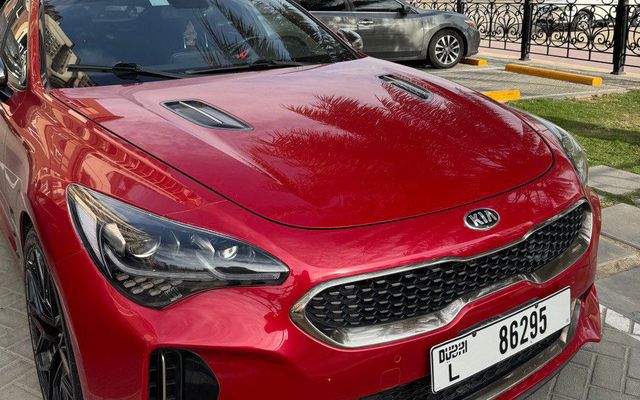 Kia Stinger - image 2