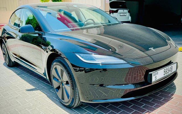 TESLA MODEL 3 - 2024 - image 3
