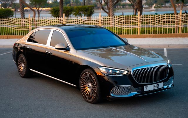 Mercedes S680 Maybach - image 4