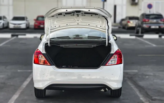 Nissan Sunny 2024 - image 4
