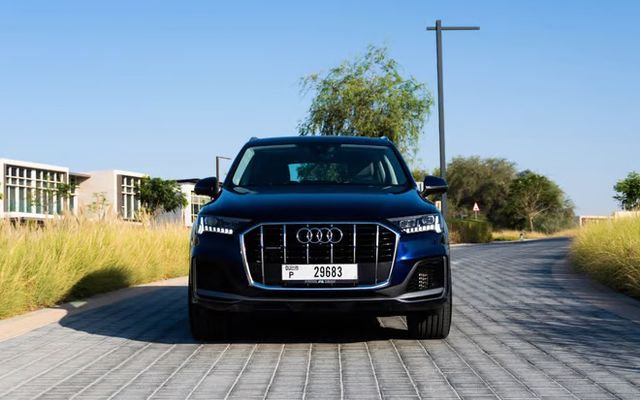 Audi Q7 - image 3
