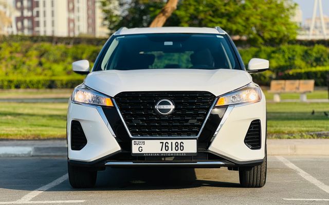NISSAN KICKS - image 2