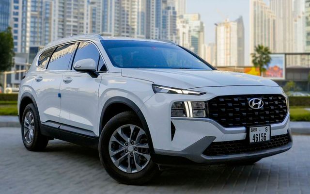 Hyundai Santa Fe - image 2